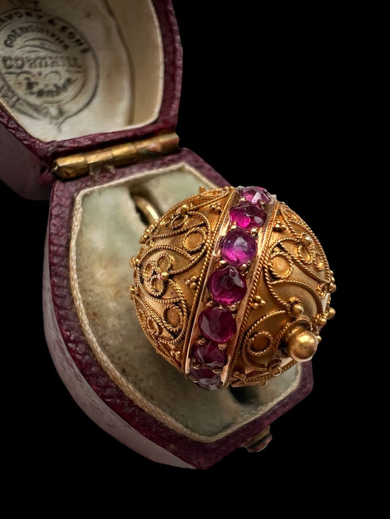 19TH CENTURY FRENCH 18CT GOLD & RUBY SPHERE PENDANT