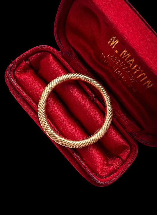 ANTIQUE 15CT GOLD STRIPED SPLIT RING