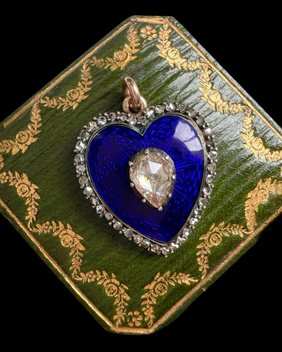 ANTIQUE DIAMOND & ENAMEL HEART PENDANT