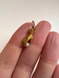 EARLY 19TH CENTURY 15CT GOLD HAND PENDANT