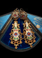 EARLY 19TH CENTURY 18CT GOLD ENAMEL EARRINGS AND BROOCH DEMI PARURE