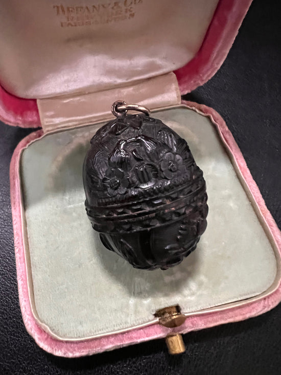 GEORGIAN CARVED NUT EGG PENDANT
