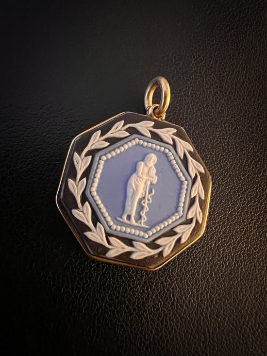 THREE COLOUR VICTORIAN WEDGWOOD PENDANT