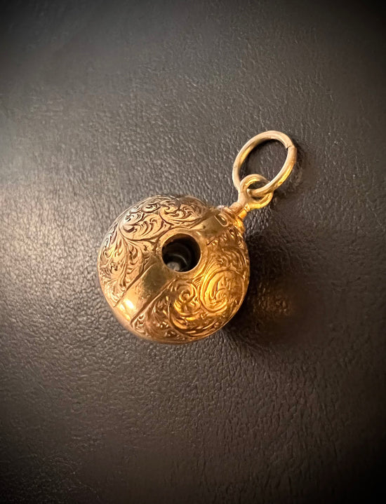 STANHOPE SPHERE PENDANT