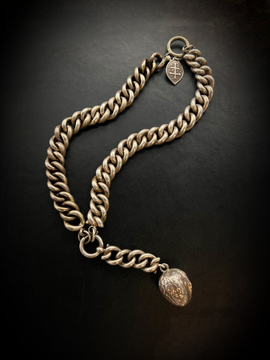 VICTORIAN SILVER WALNUT CHAIN