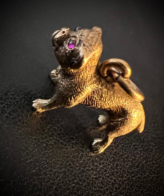 VICTORIAN 18CT GOLD BULLDOG PENDANT