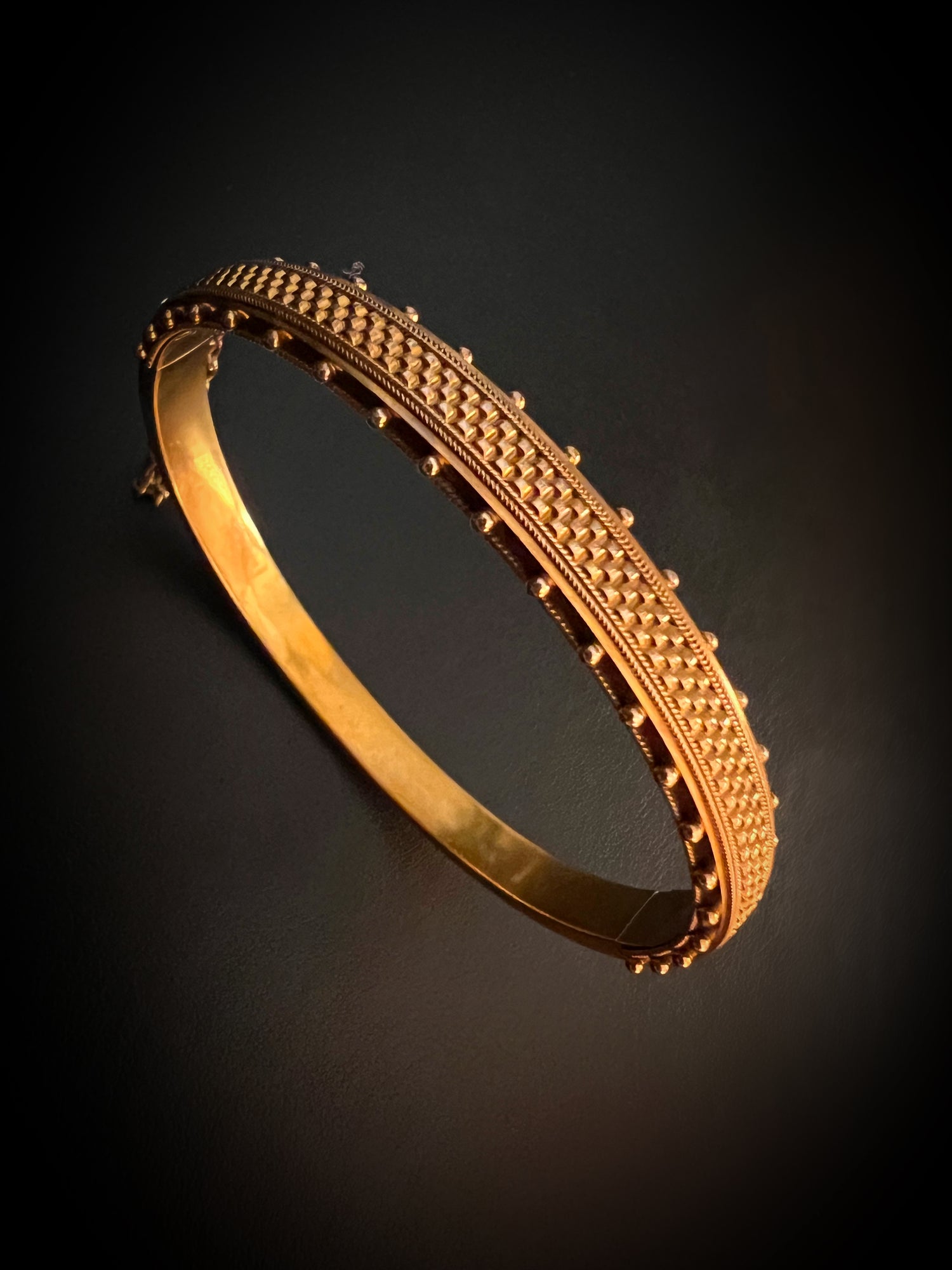 Old hot sale bangle designs