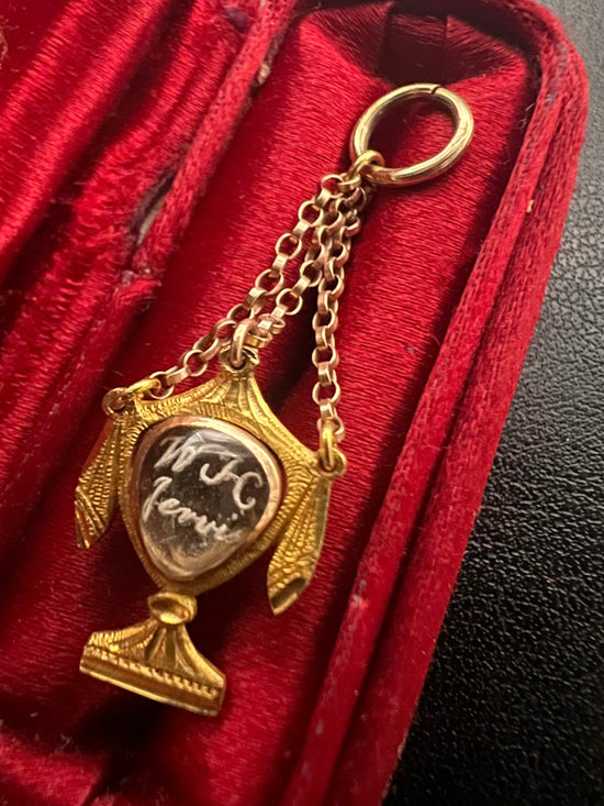 GEORGIAN MEMORIAL URN PENDANT