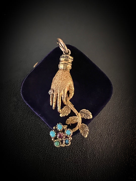 GEORGIAN HAND & FORGET-ME-NOT PENDANT