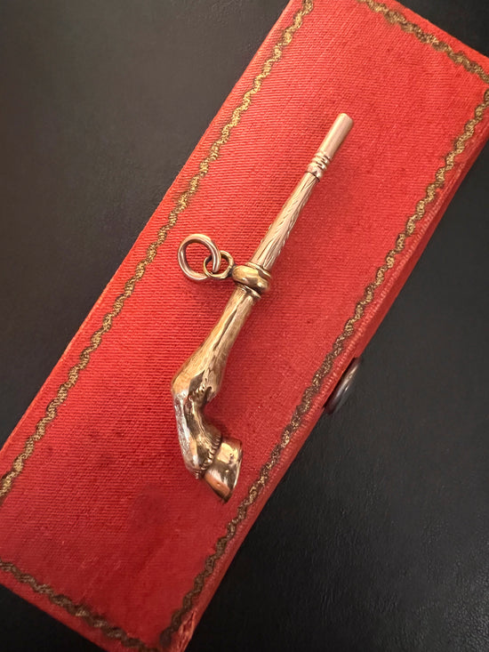 VICTORIAN HORSE LEG WATCH KEY PENDANT