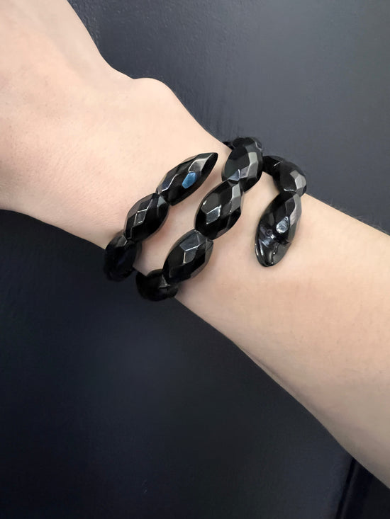 VICTORIAN WHITBY JET SNAKE BRACELET
